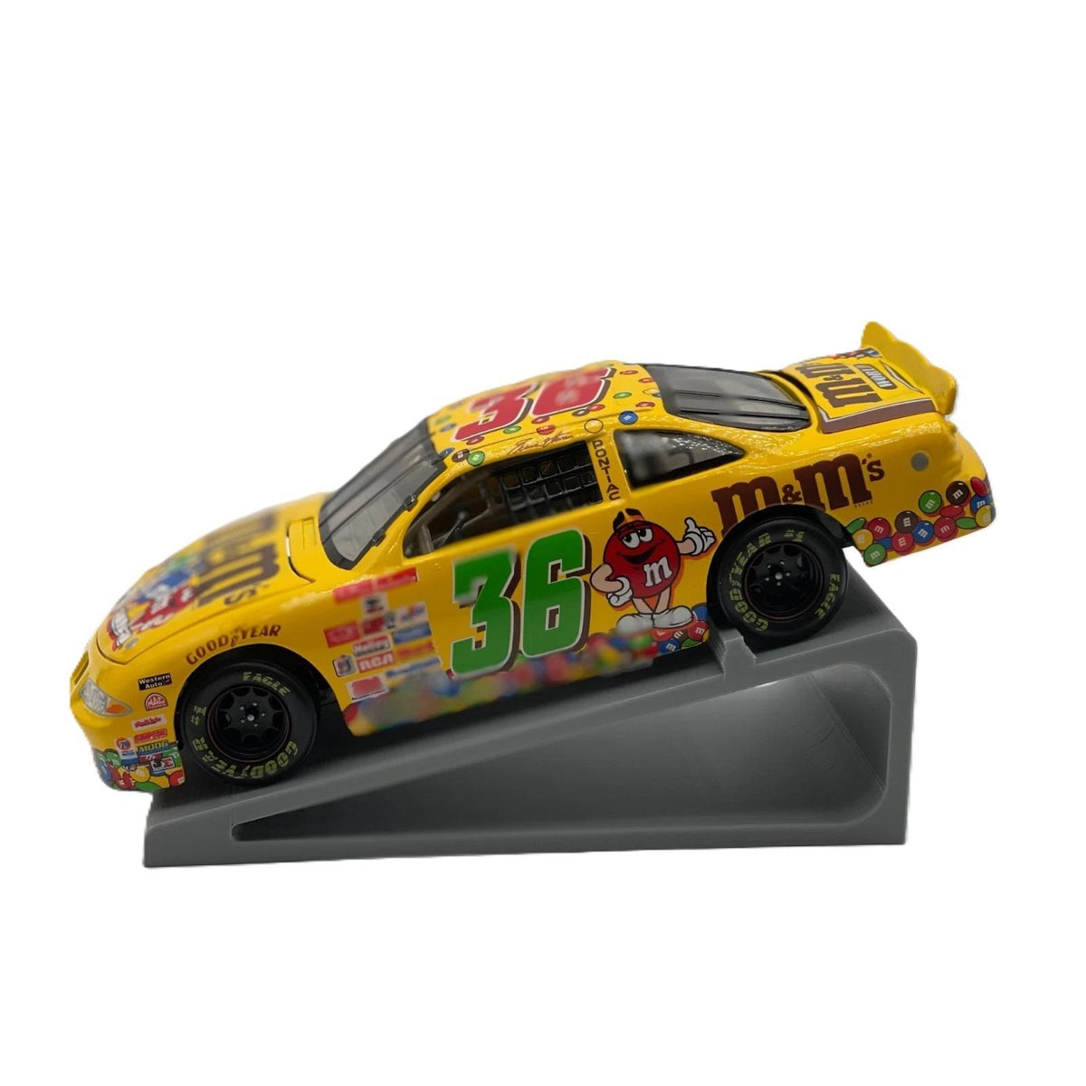 Die Cast 1/24 Scale: Ernie Irvan #36 M & M 1998 Pontiac Action Racing Platinum Series