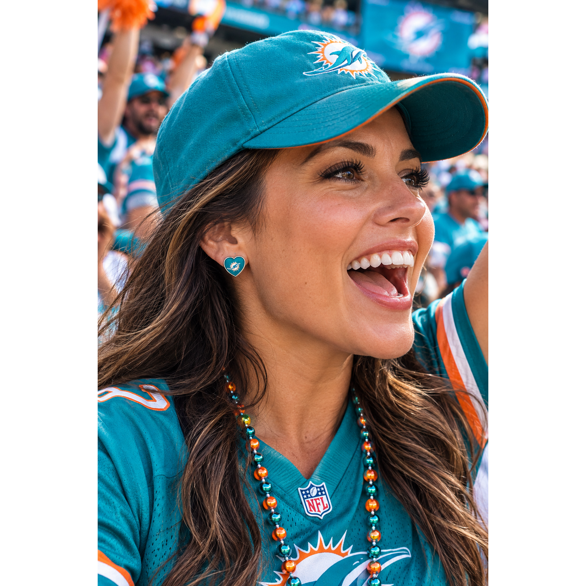 Miami Dolphins Heart Post Earrings