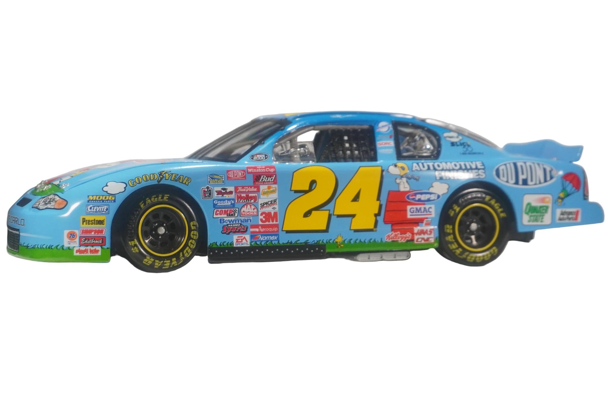 Jeff Gordon #24 DuPont PEANUTS 2000 Monte Carlo 1:24 Die-Cast by Action Racing
