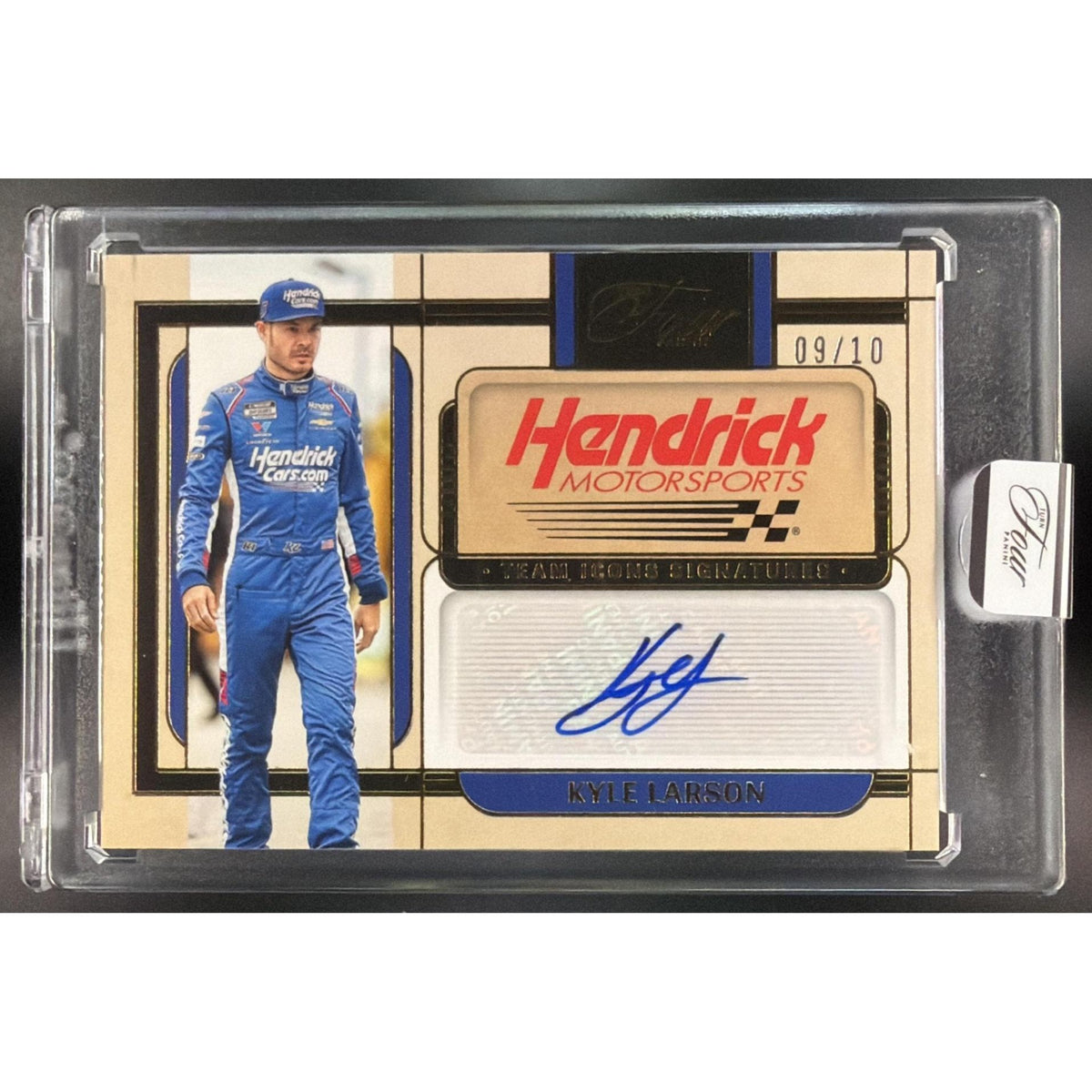 2026 Panini Four Racing Kyle Larson #TM-KLR Team Icon Signatures 09/10 Non-Graded