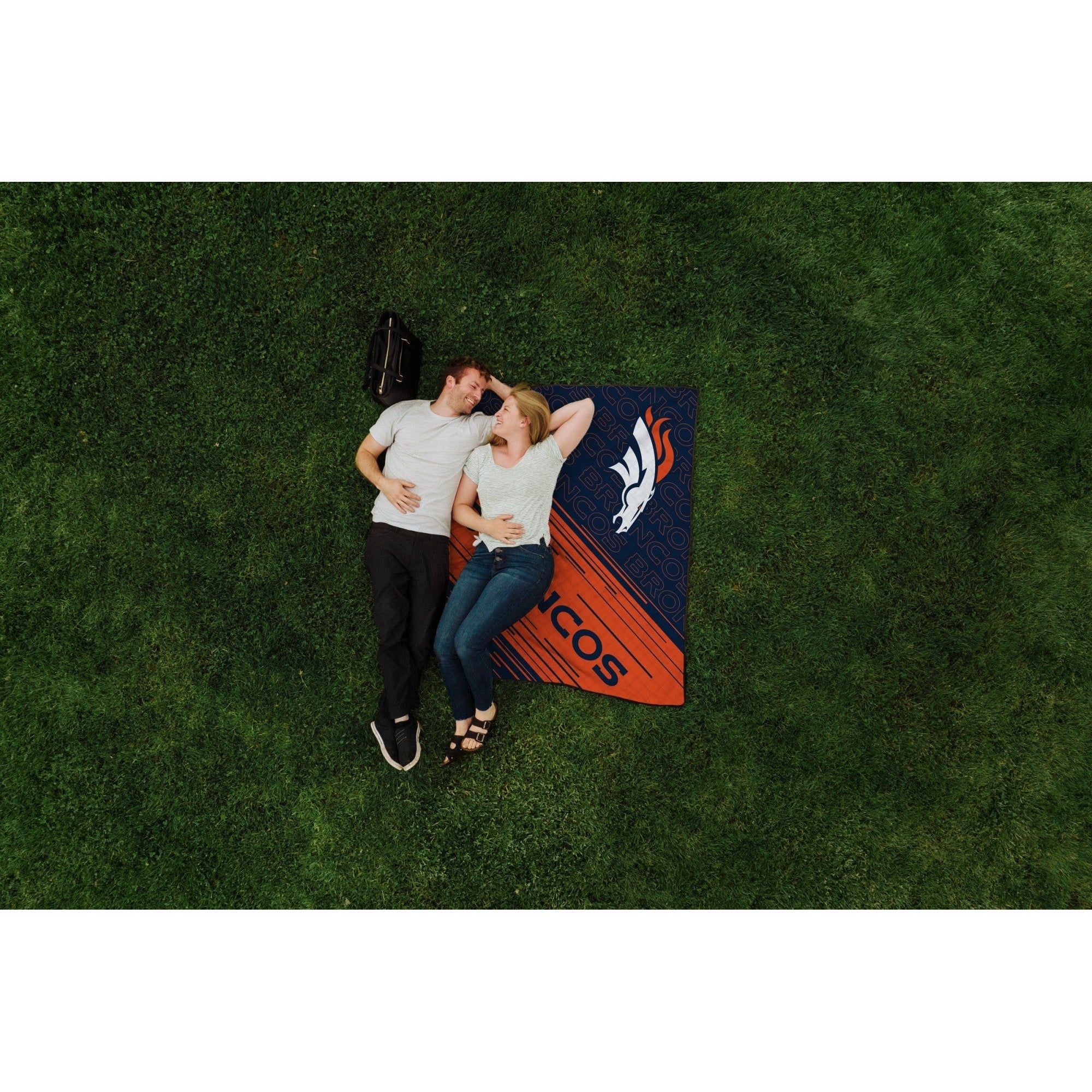 Denver Broncos - Impresa Picnic Blanket