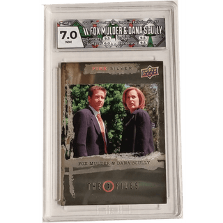 Fox Mulder & Dana Scully 2020 Upper Deck X-Files Employee Exclusive #UD-XF HGA 7.0