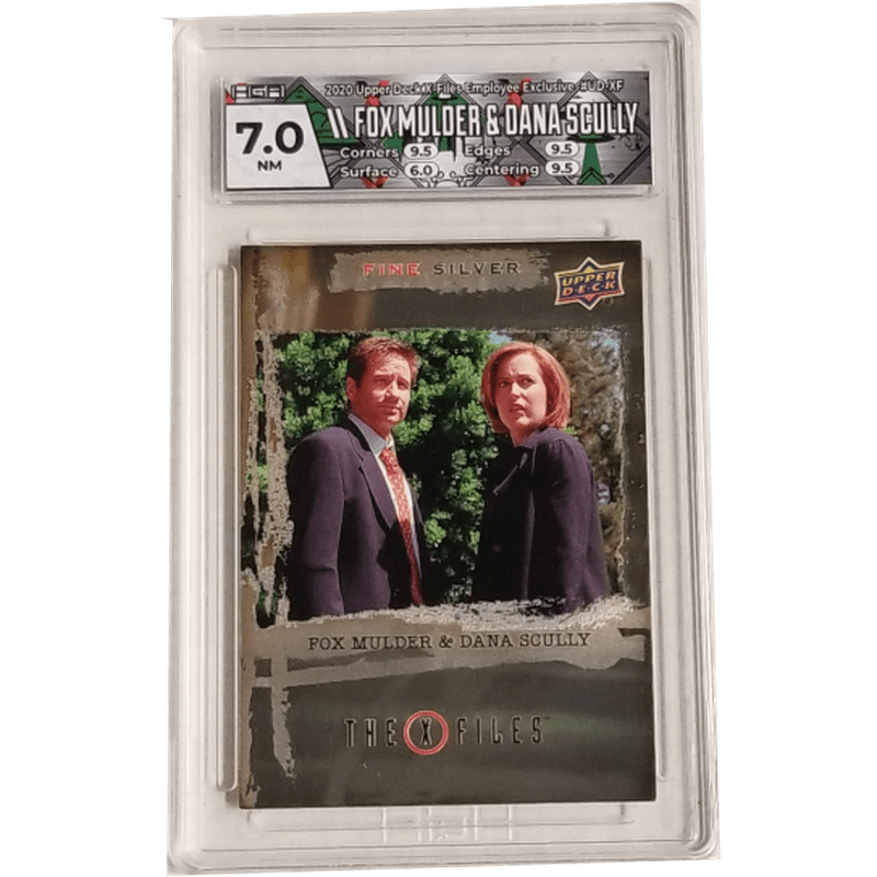Fox Mulder & Dana Scully 2020 Upper Deck X-Files Employee Exclusive #UD-XF HGA 7.0