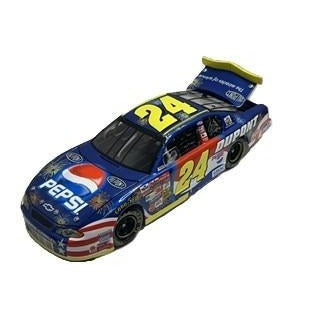 Die Cast Vehicle 1:24 Scale: Jeff Gordon #24 Dupont/Pepsi/Daytona 2002 Monte Carlo Action Racing