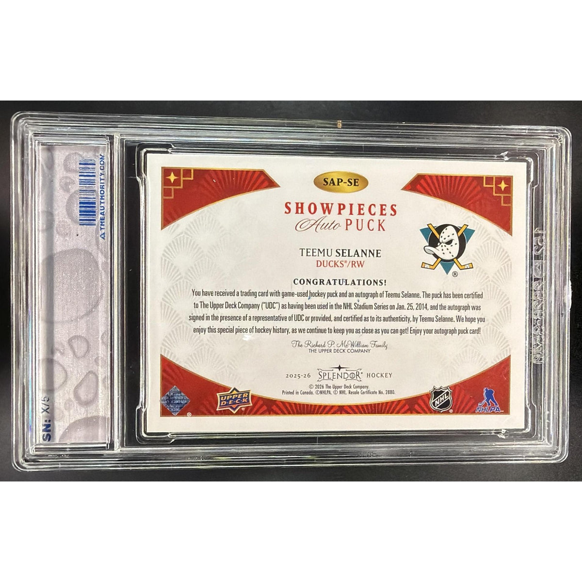 2025-26 Upper Deck Splendor Hockey Showpieces AutoPuck SAP-SE Teemu Selanne