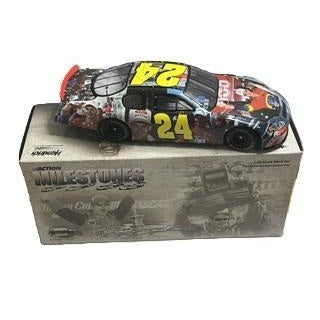 Die Cast Vehicle 1:24 Scale: Jeff Gordon #24 Milestones 2005 Monte Carlo Action Racing