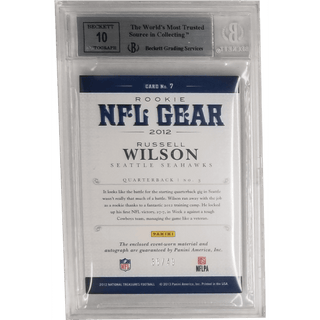 Russell Wilson: 2021 National Treasures NFL Gear Combos Signatures #7 Beckett 9